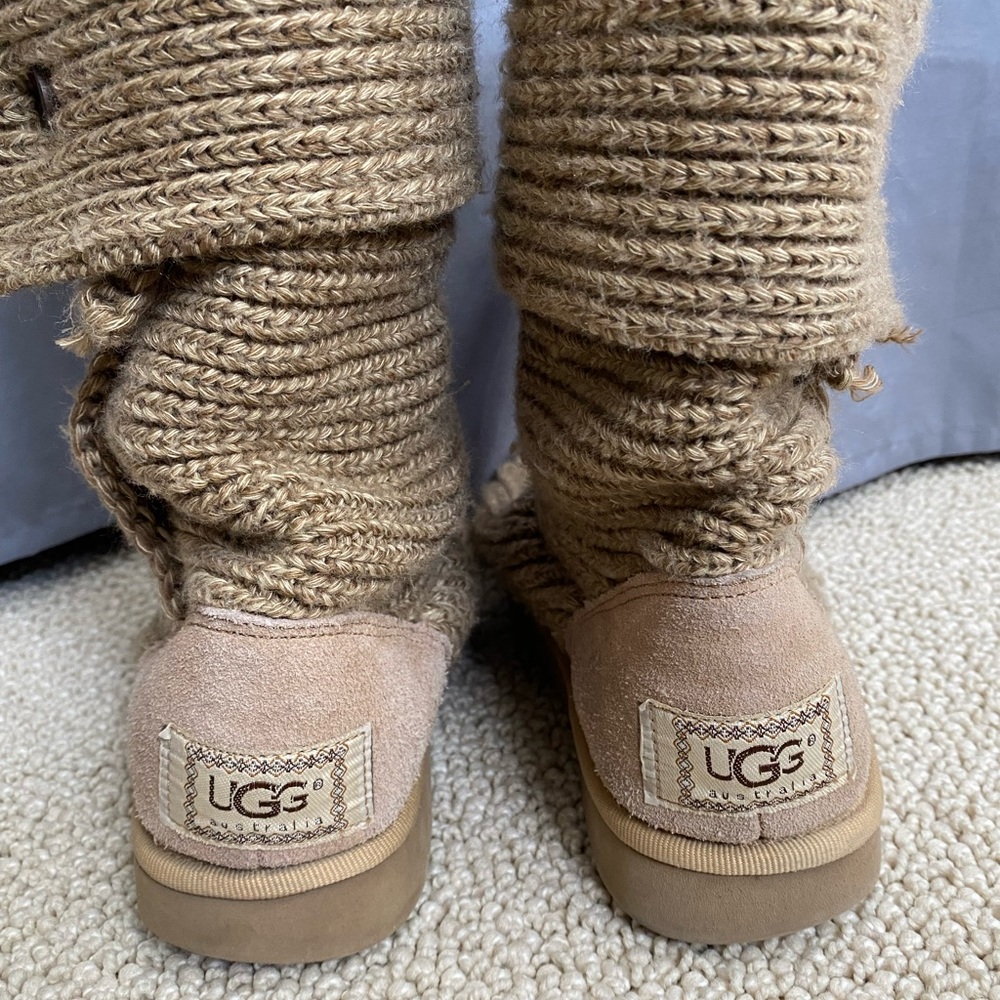 Ugg Wool Classic Cardy Boots - Size 7